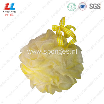 Elegant crafted flower luffa mesh sponge